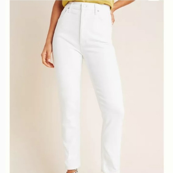 Agolde Denim - Agolde Los Angeles High Rise Nico slim white jeans. Size 27. 26" inseam.